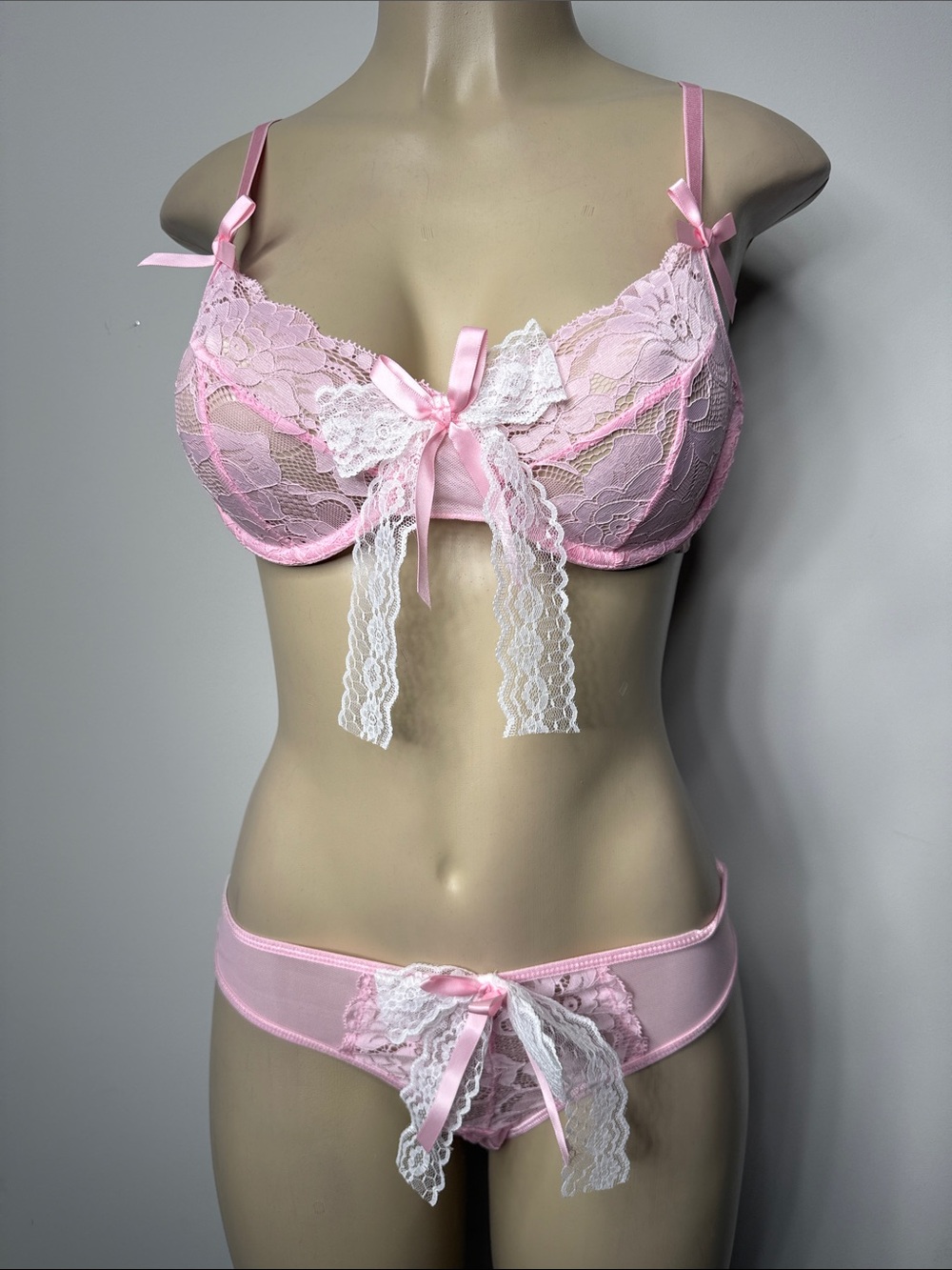 ROMWE Pink Lace Bra & Panty Set with White Ribbon Bows